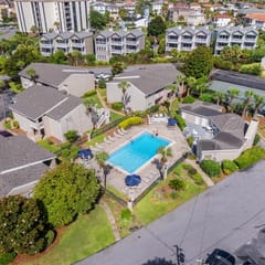 CLM 4A  Lovely Destin Chateau Unit - Private Beach Access